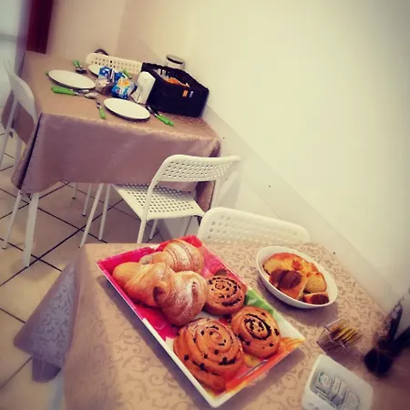 Azalea Bed & Breakfast *